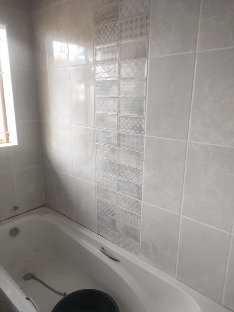 To Let 4 Bedroom Property for Rent in Pellissier Free State
